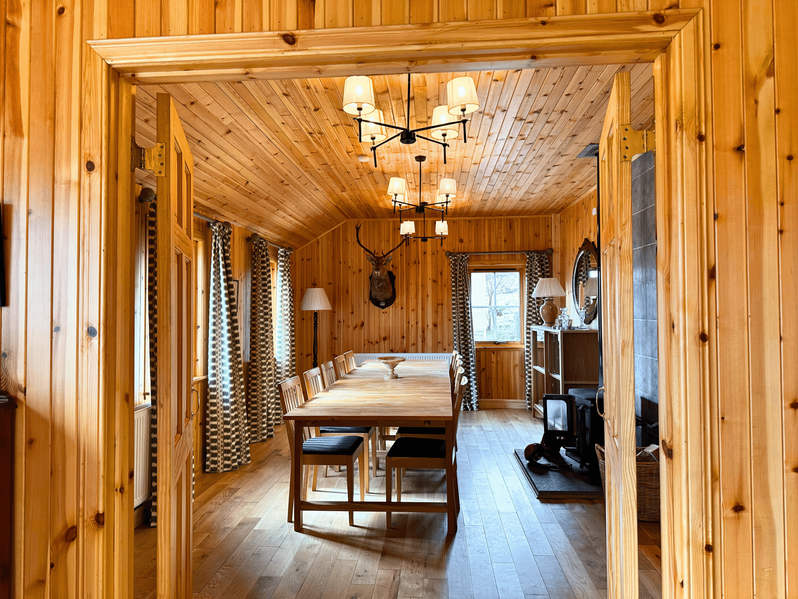The open plan dining room of Culra Lodge (Ben Alder Estate).