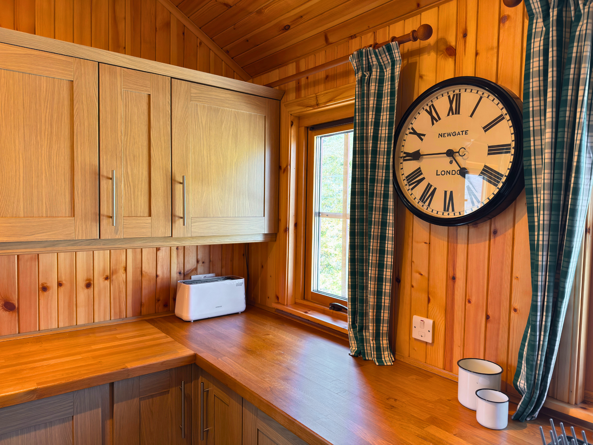 The other side of the kitchen in Culra Lodge (Ben Alder Estate).