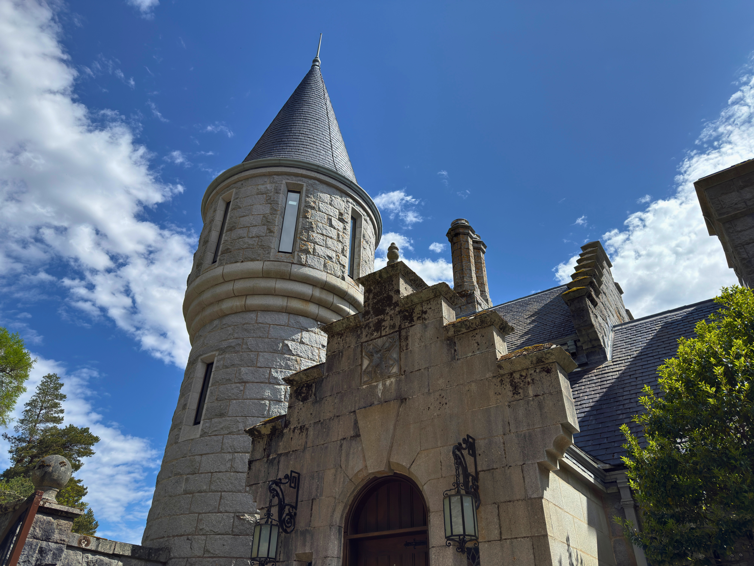 A stunning view of Gate Lodge's tower (Ben Alder Estate).