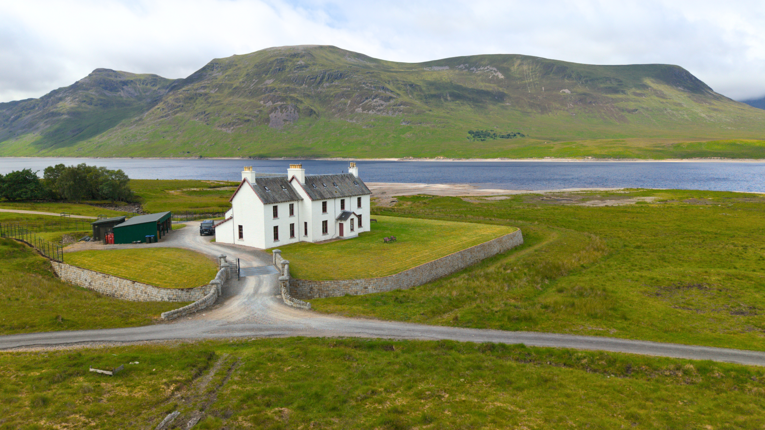 A beautiful summers day at Corrievarkie Lodge (Ben Alder Estate).