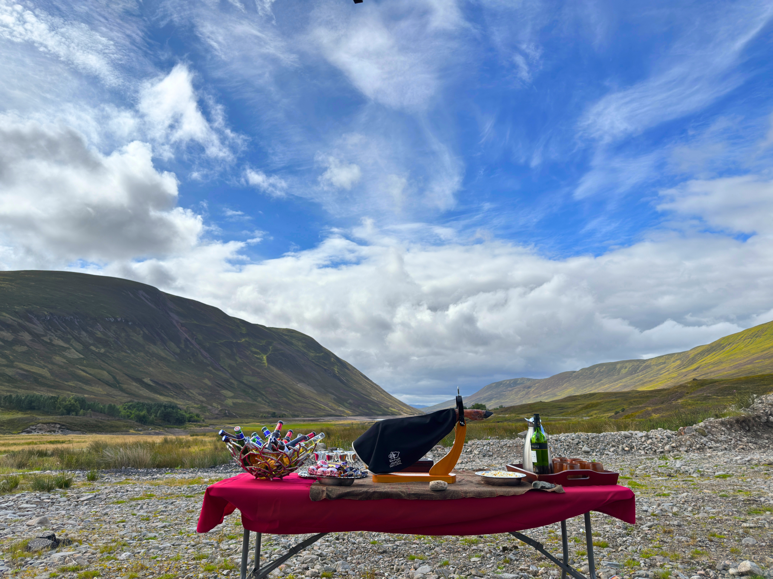 A charming elevenses during a grouse shoot at Dalnaspidal Lodge (Ben Alder Estate).